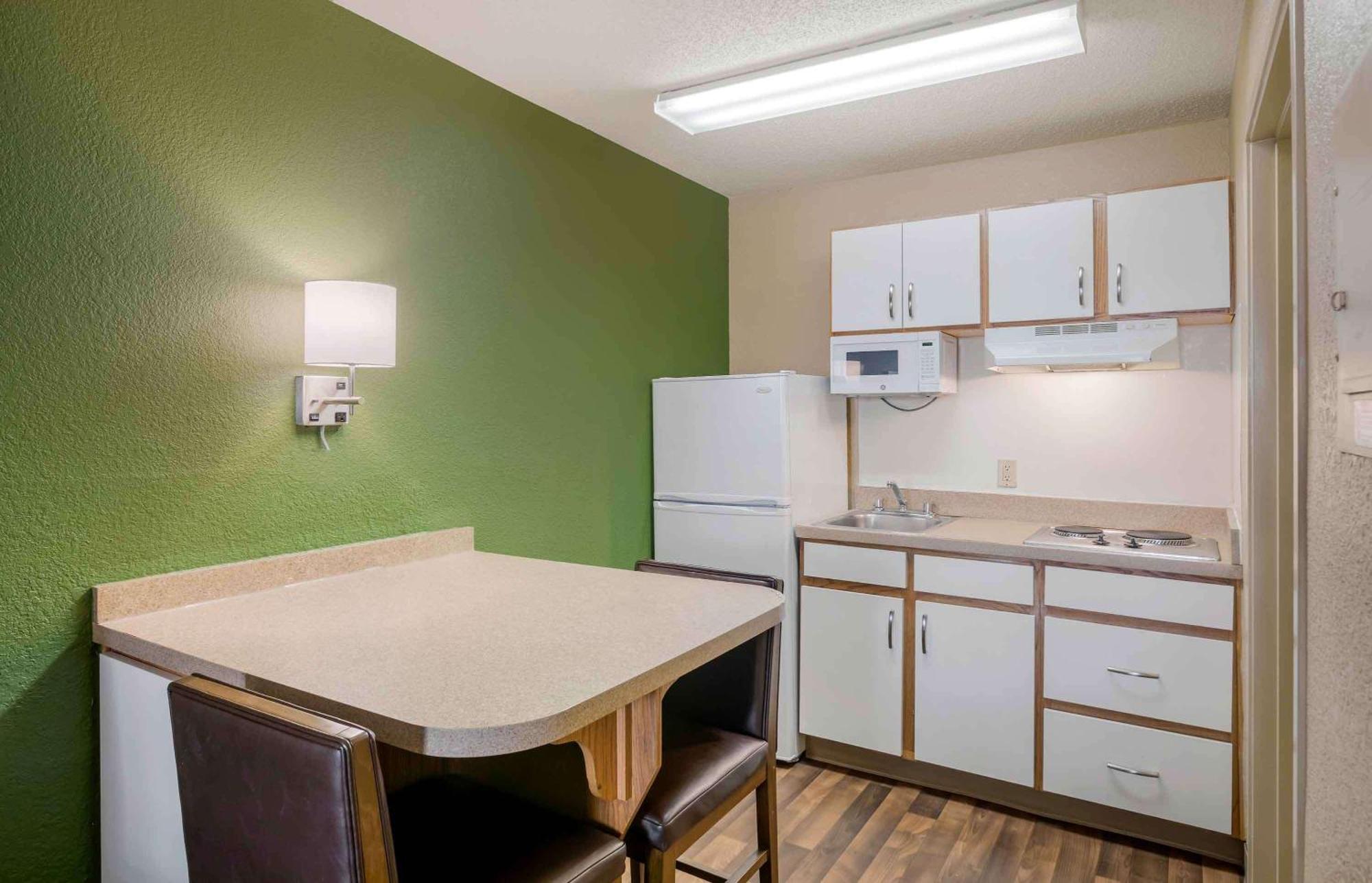 Extended Stay America Select Suites - Atlanta - Perimeter - Hammond Drive Sandy Springs Εξωτερικό φωτογραφία